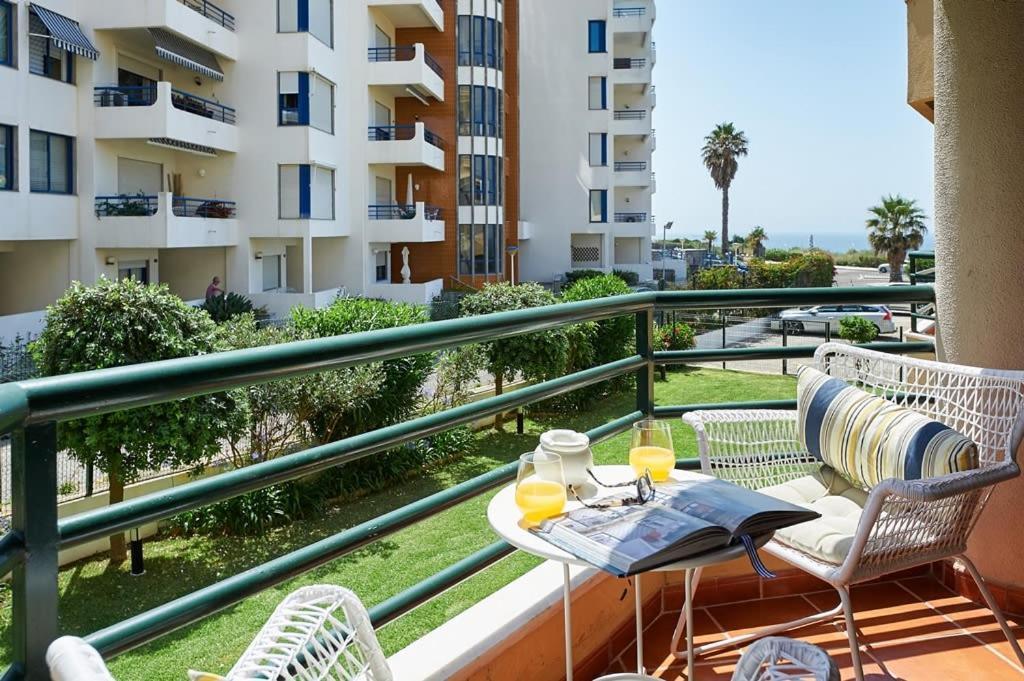 Oceanario 2 Bedroom Apartment - Sea View And Pool كاسكايس المظهر الخارجي الصورة